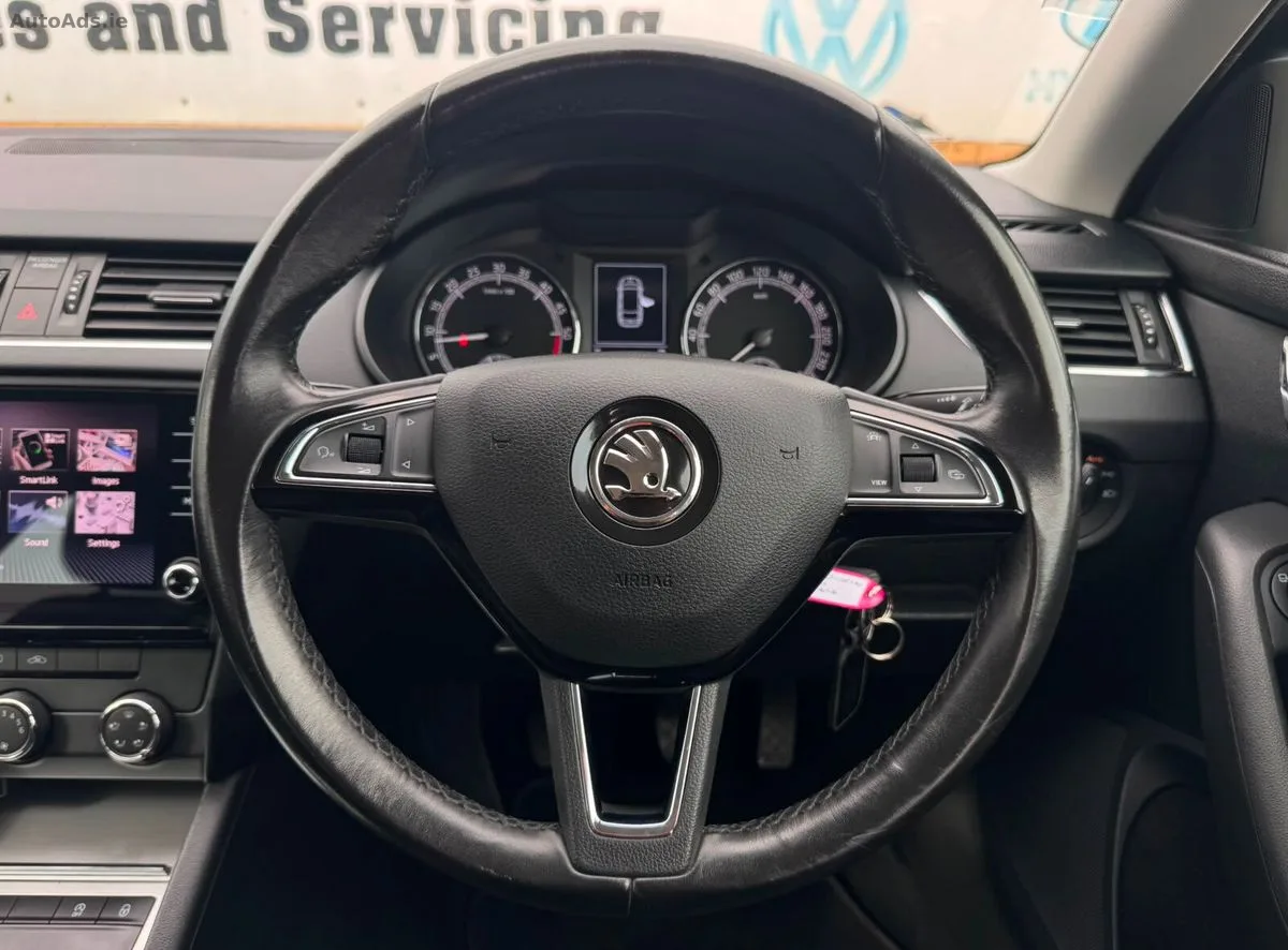 2020 Skoda Octavia – photo 17