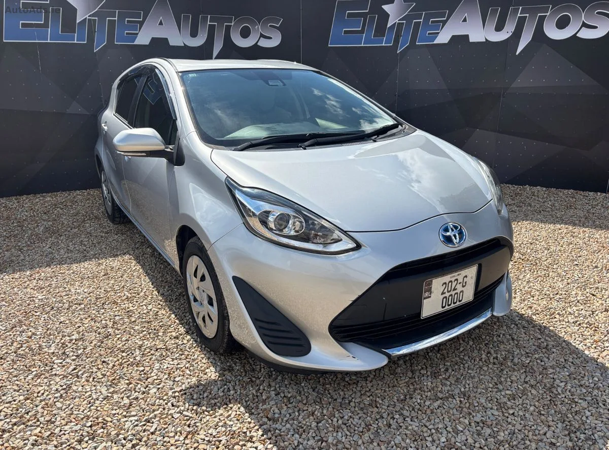2020 Toyota Aqua – photo 6