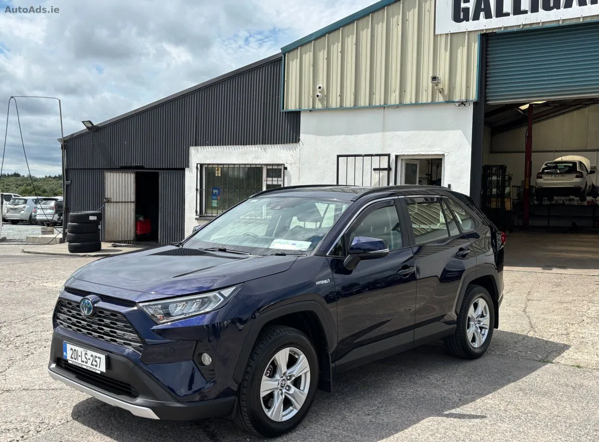 2020 Toyota RAV4 – photo 2