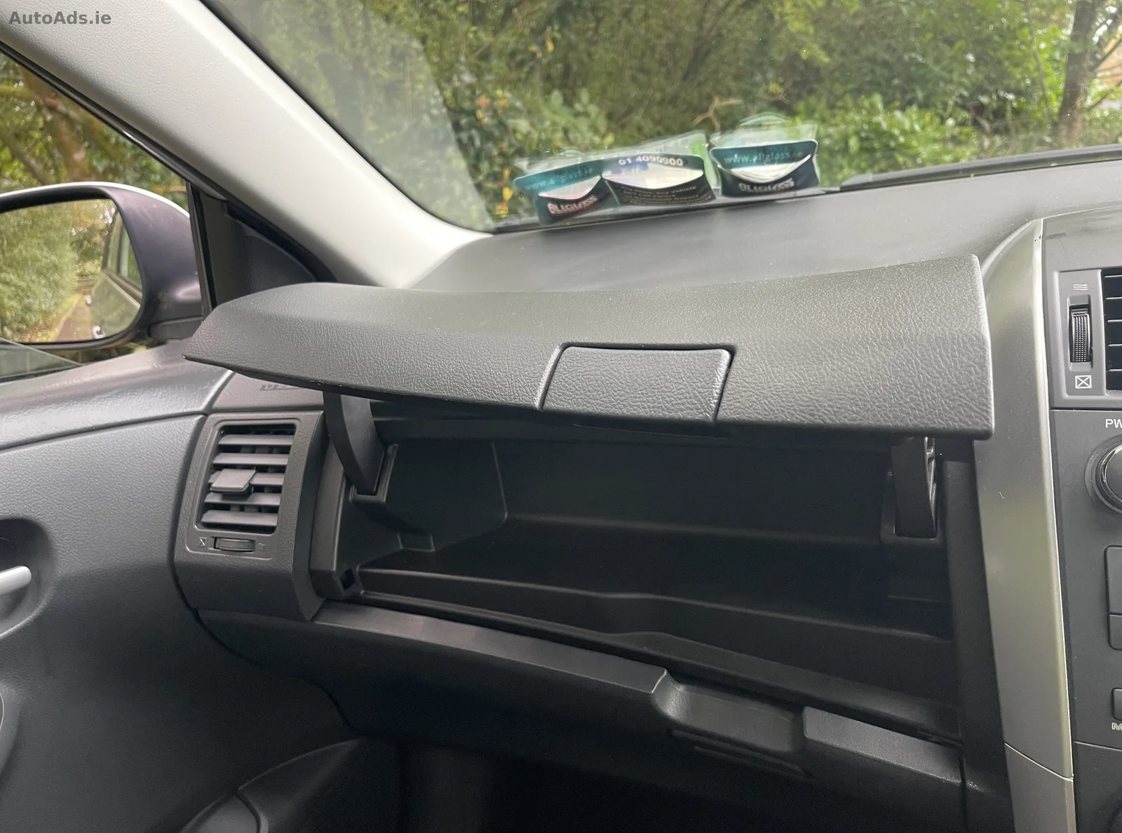 2012 Toyota Corolla – photo 8