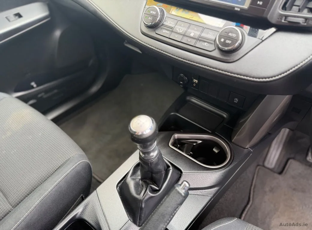 2016 Toyota Rav4 – photo 7
