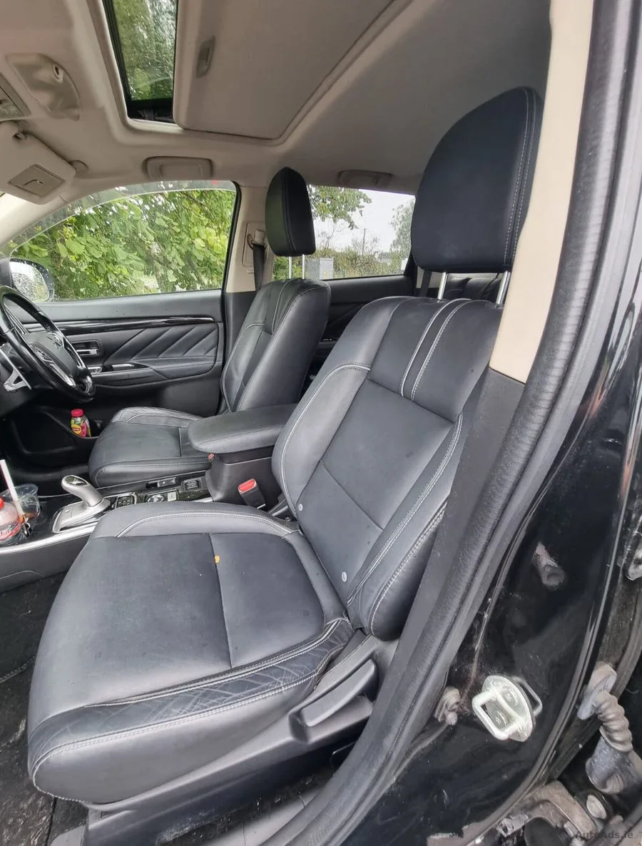 2017 Mitsubishi Outlander – photo 19