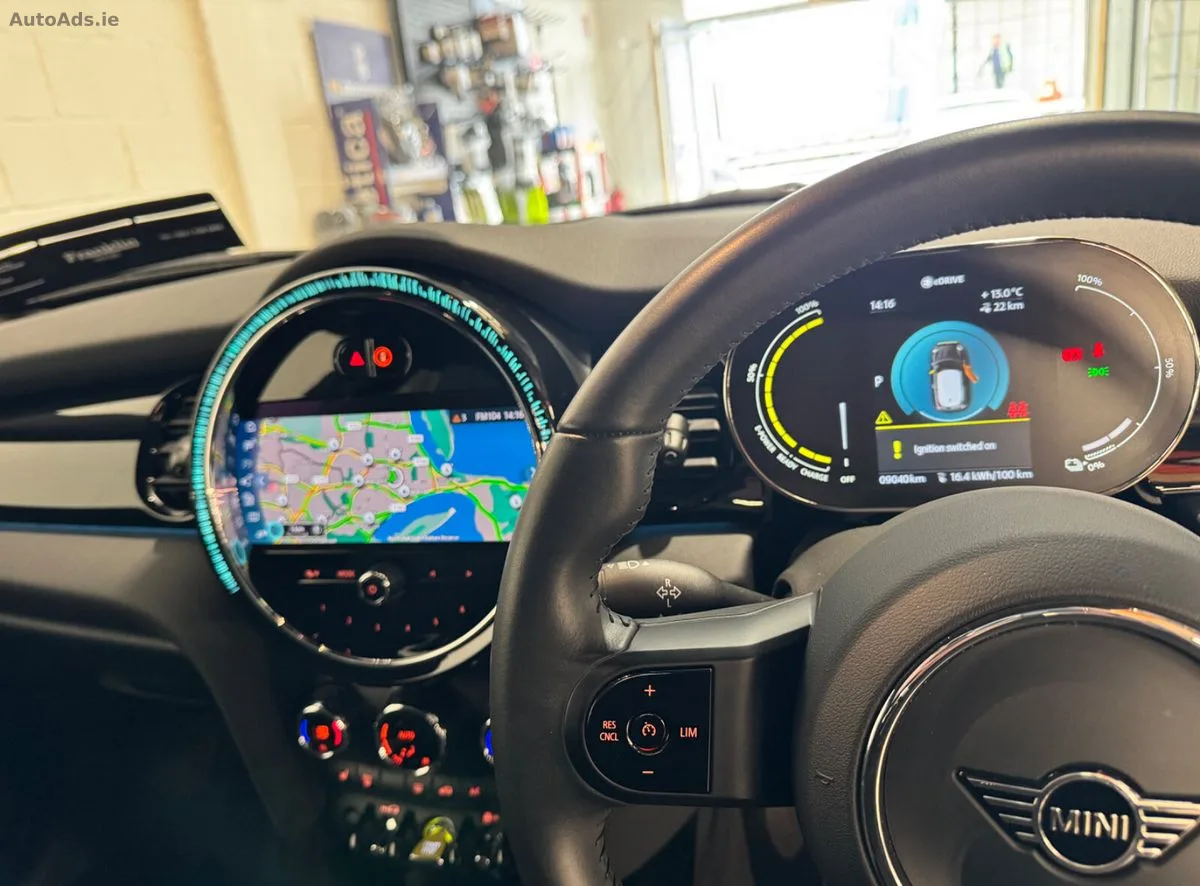 2024 Mini Cooper – photo 12
