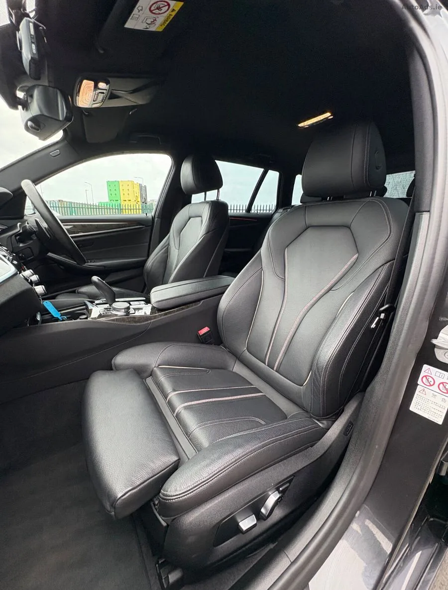 2018 BMW 5-Series – photo 12