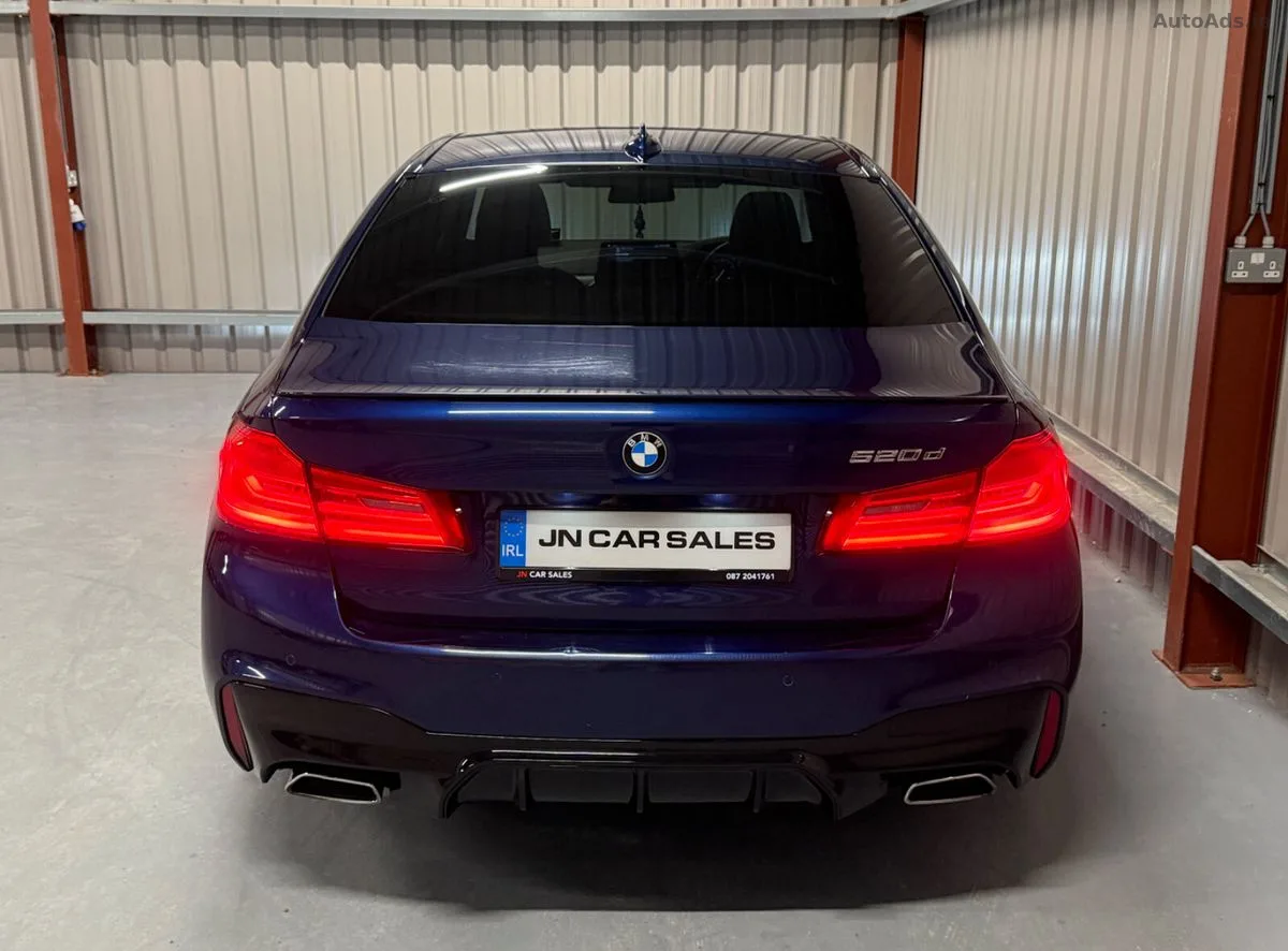 2017 BMW 5-Series – photo 10