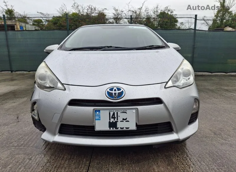 2014 Toyota Aqua – photo 8