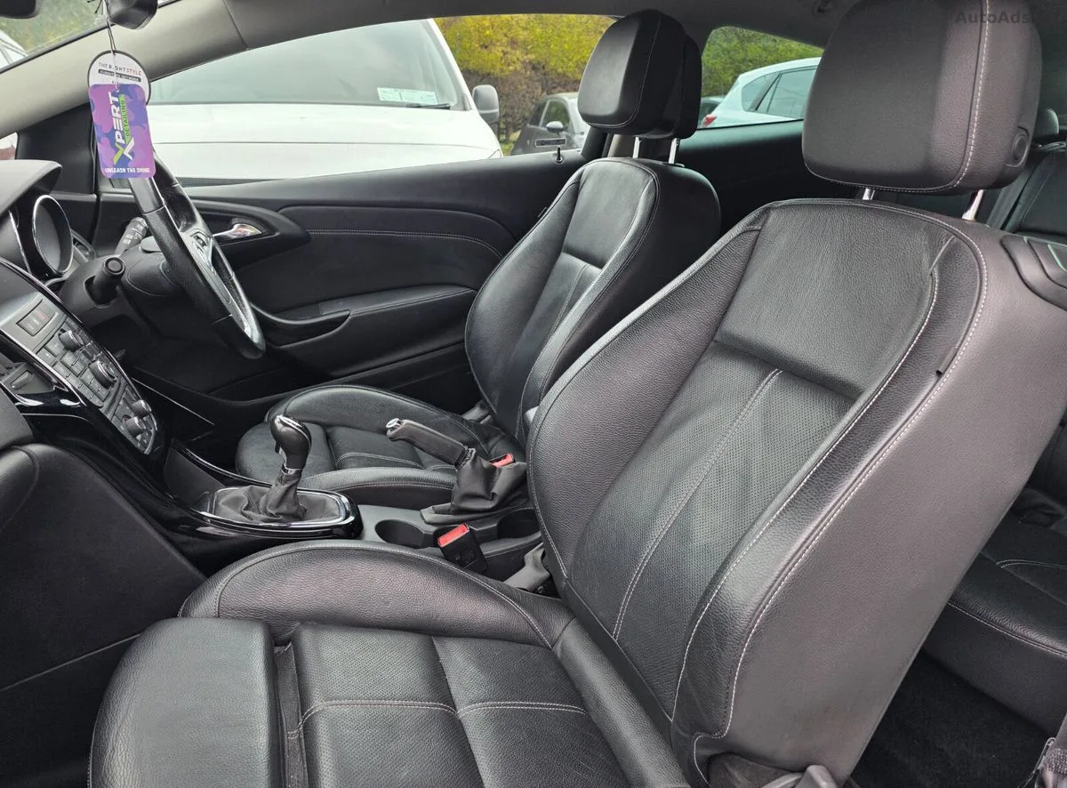 2017 Vauxhall Astra – photo 13