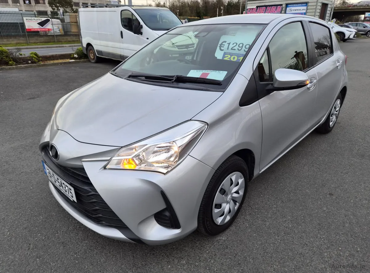 2019 Toyota Vitz – photo 7