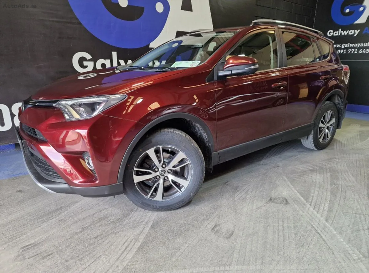 2017 Toyota RAV4 – photo 4