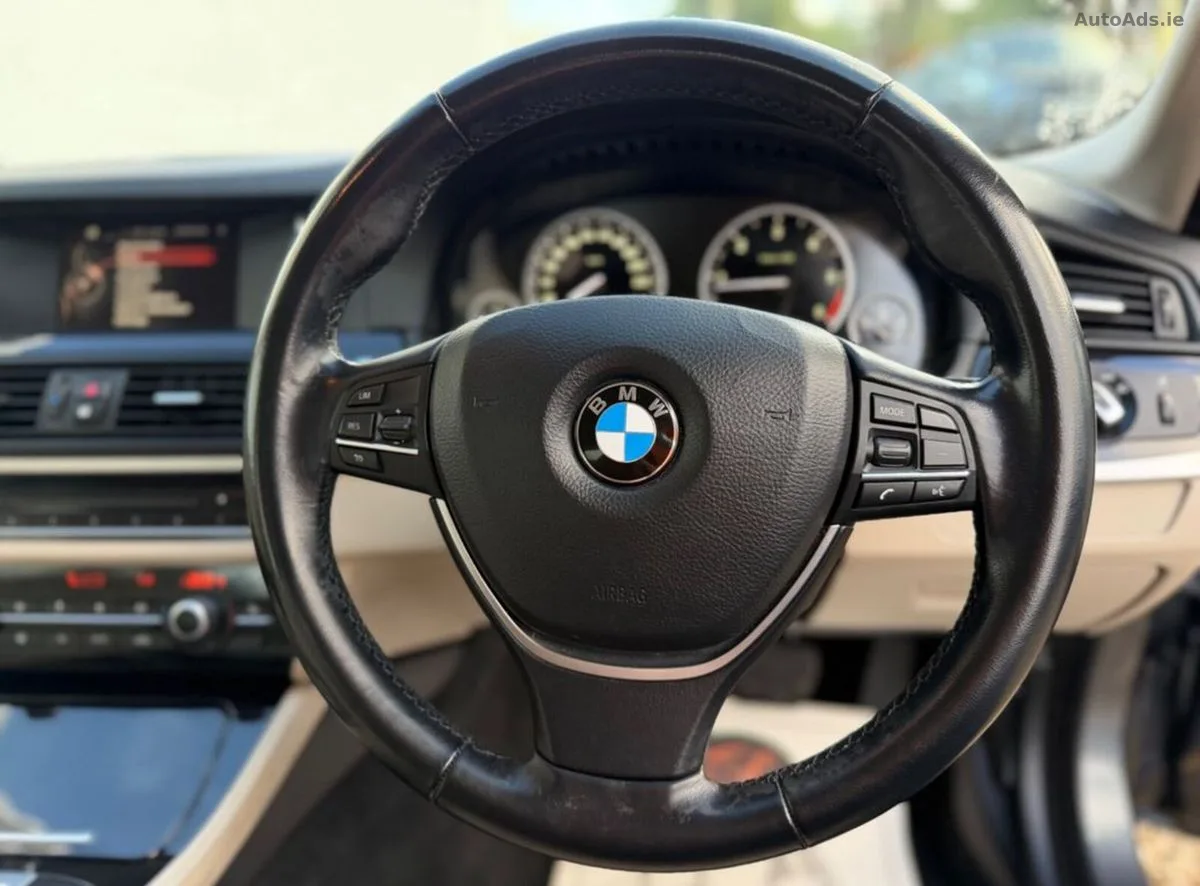2015 BMW 5-Series – photo 8