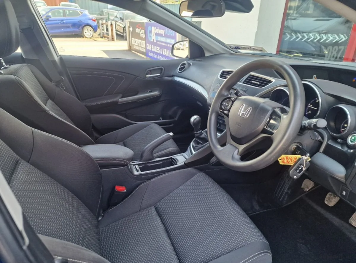 2016 Honda Civic – photo 15