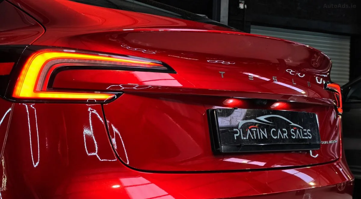 2024 Tesla Model 3 – photo 12