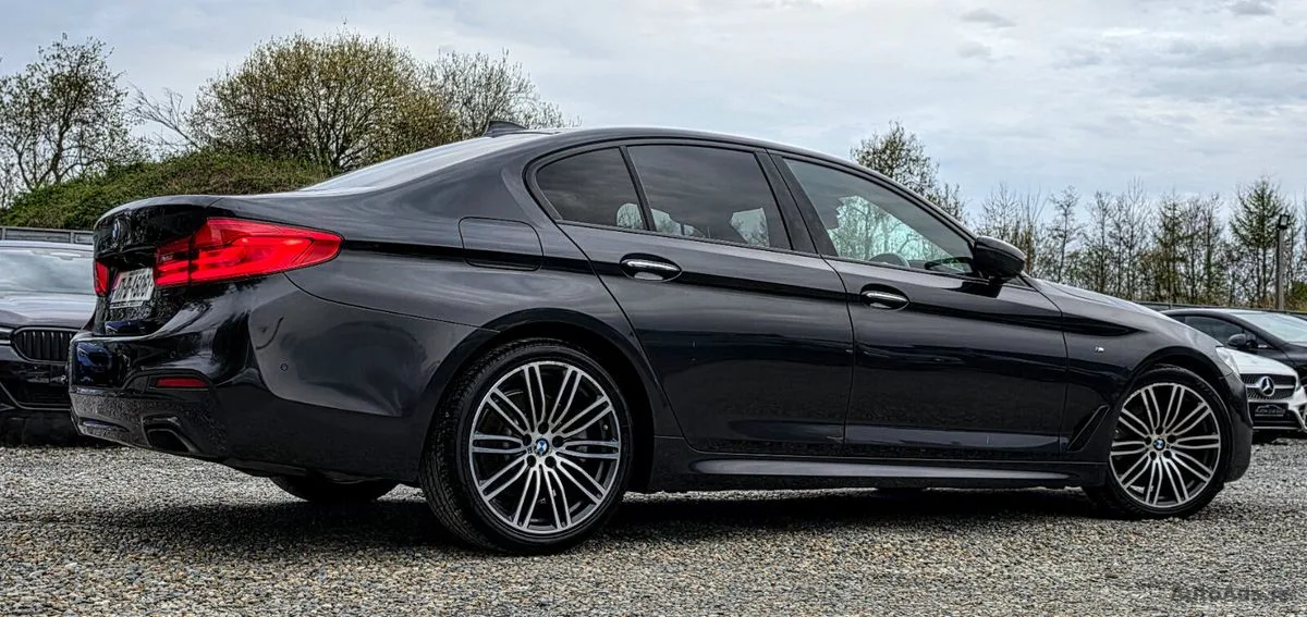 2017 BMW 5-Series – photo 6