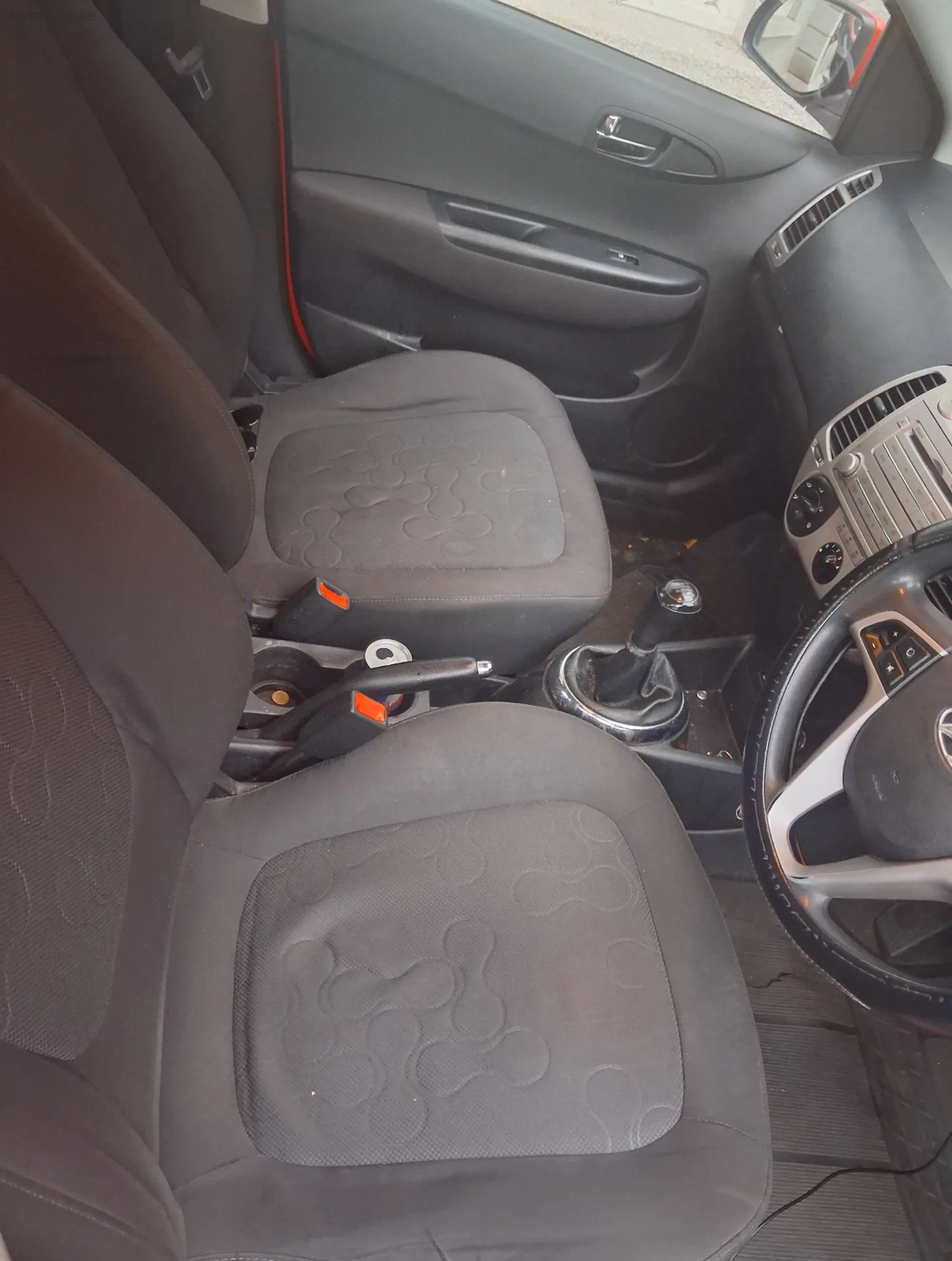 2011 Hyundai i20 – photo 9