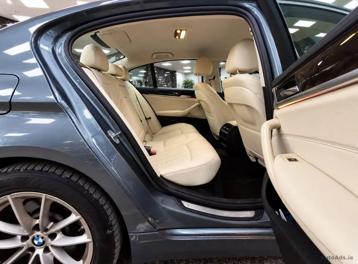 2017 BMW 5-Series – photo 4