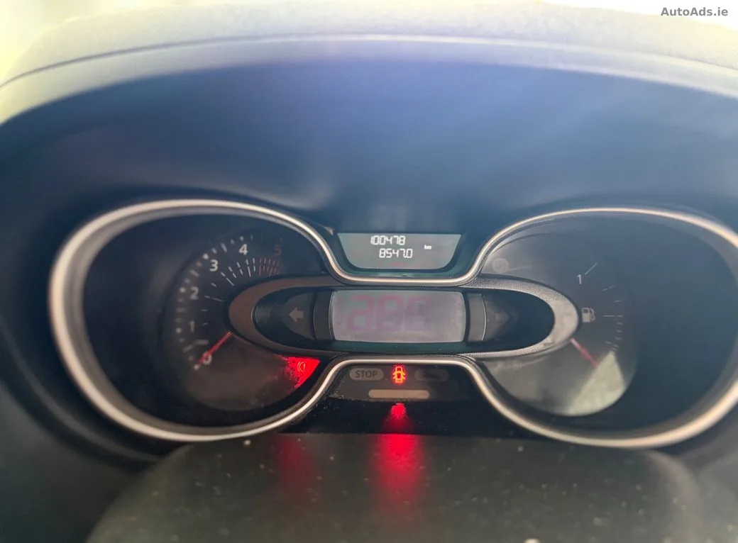 2020 Nissan NV300 – photo 9
