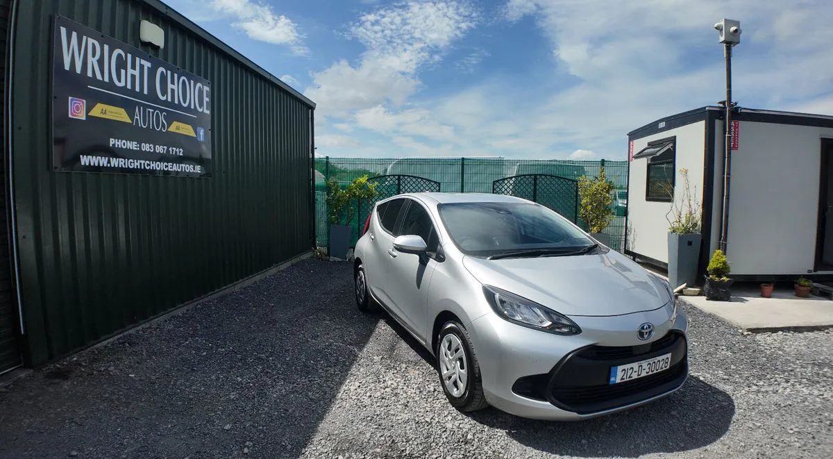 2021 Toyota Aqua – photo 4
