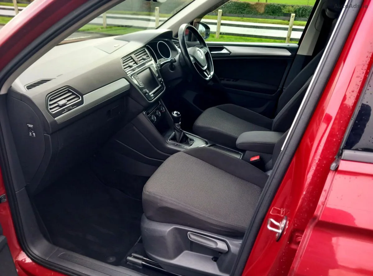 2017 Volkswagen Tiguan – photo 4