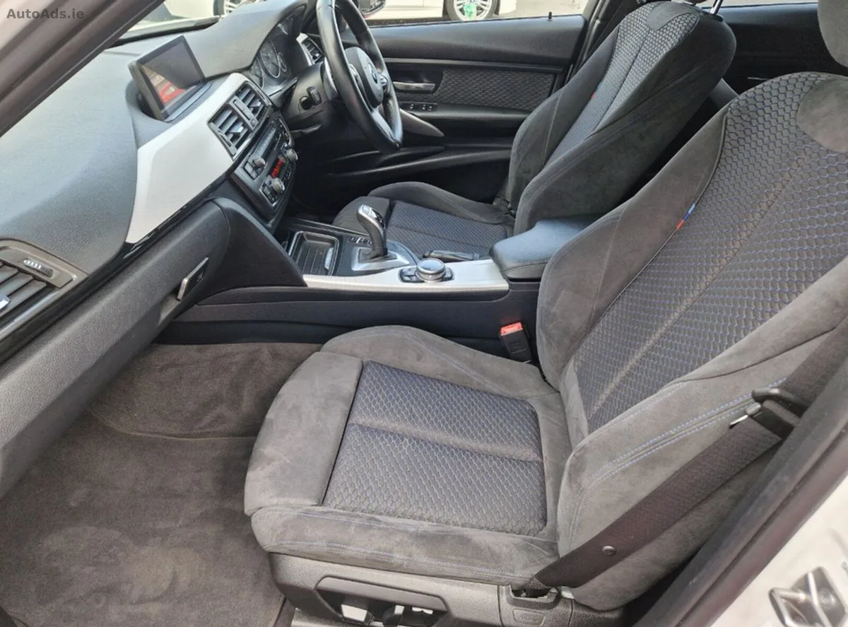 2014 BMW 3-Series – photo 20