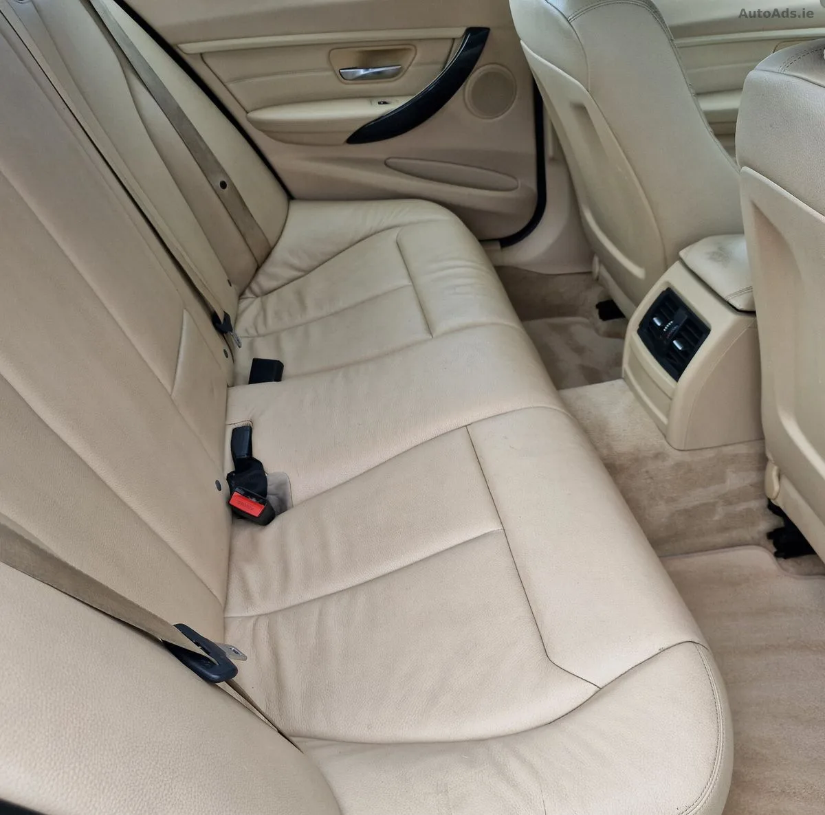 2013 BMW 3-Series – photo 15