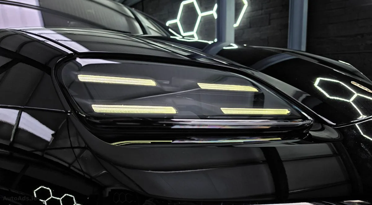 2024 Porsche Macan – photo 5