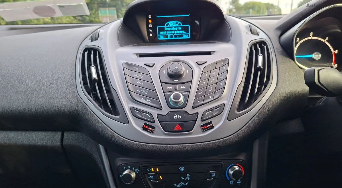2015 Ford B-Max – photo 18
