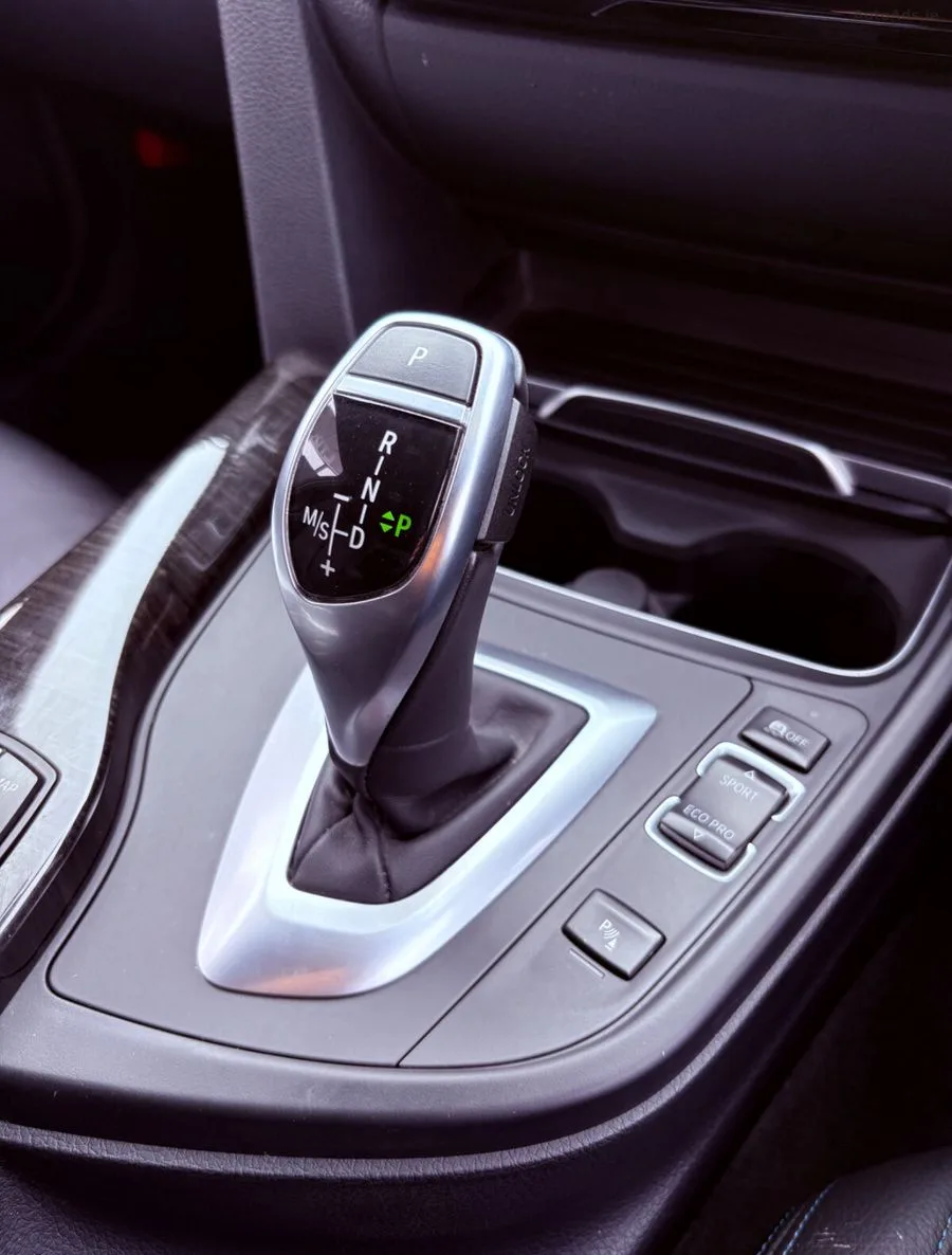 2018 BMW 3-Series – photo 16