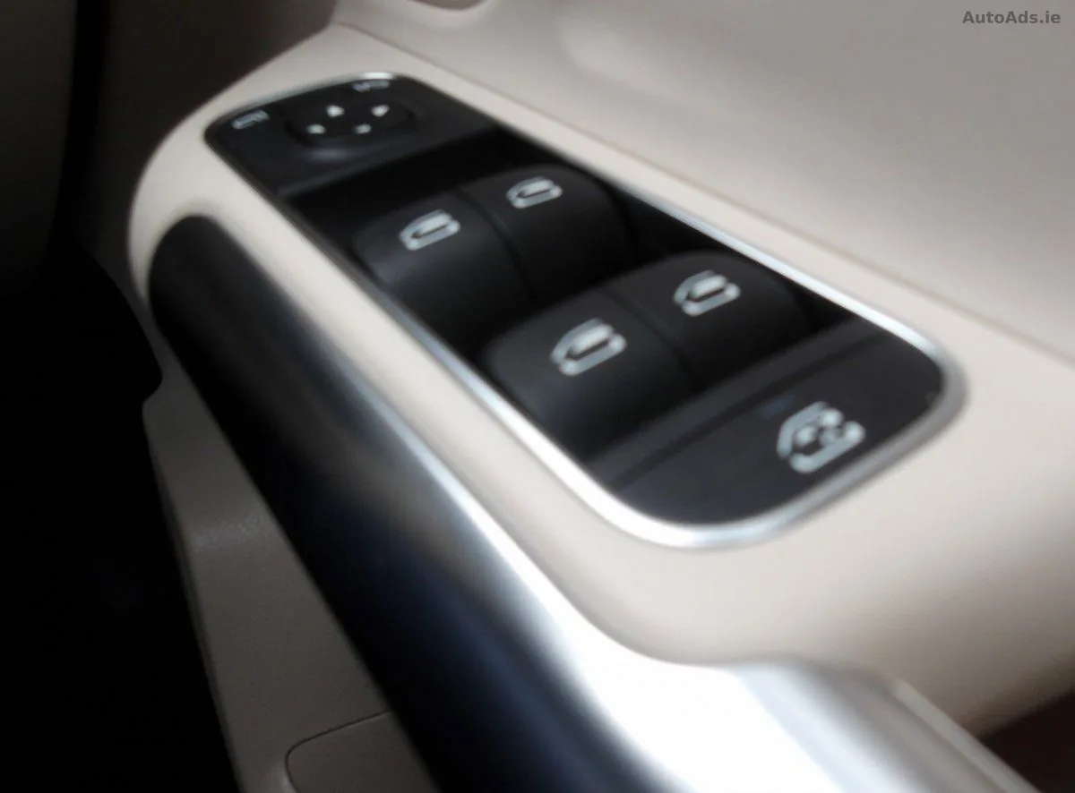 2022 Mercedes-Benz GLA – photo 16
