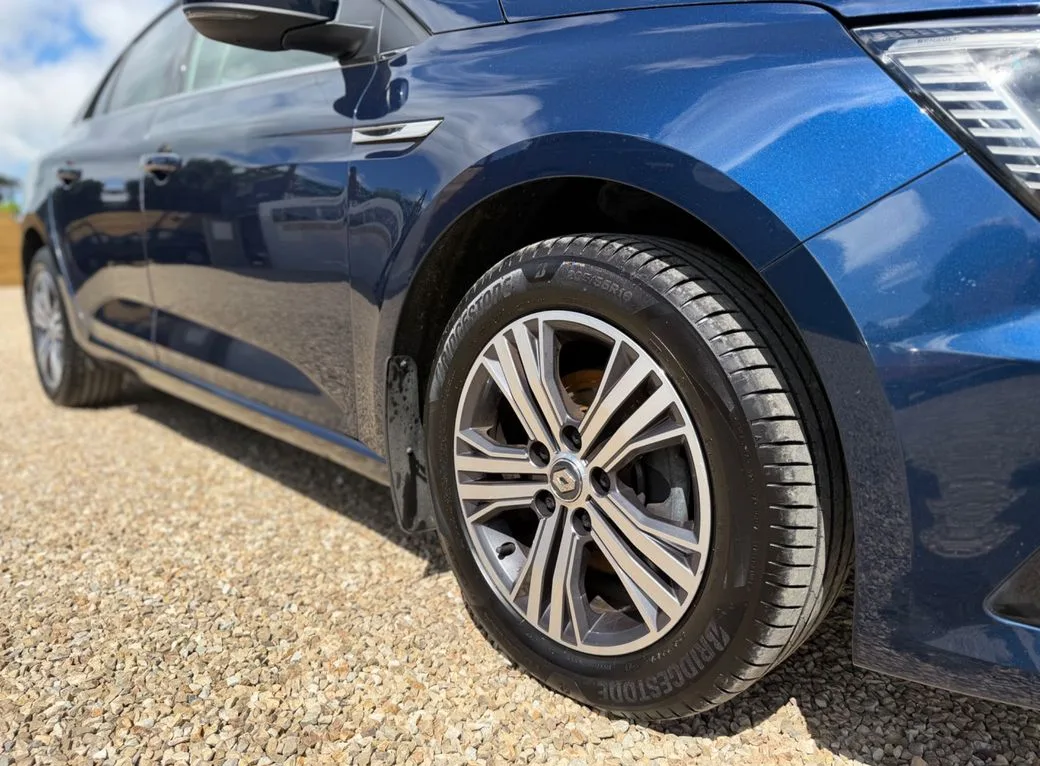 2021 Renault Megane – photo 6
