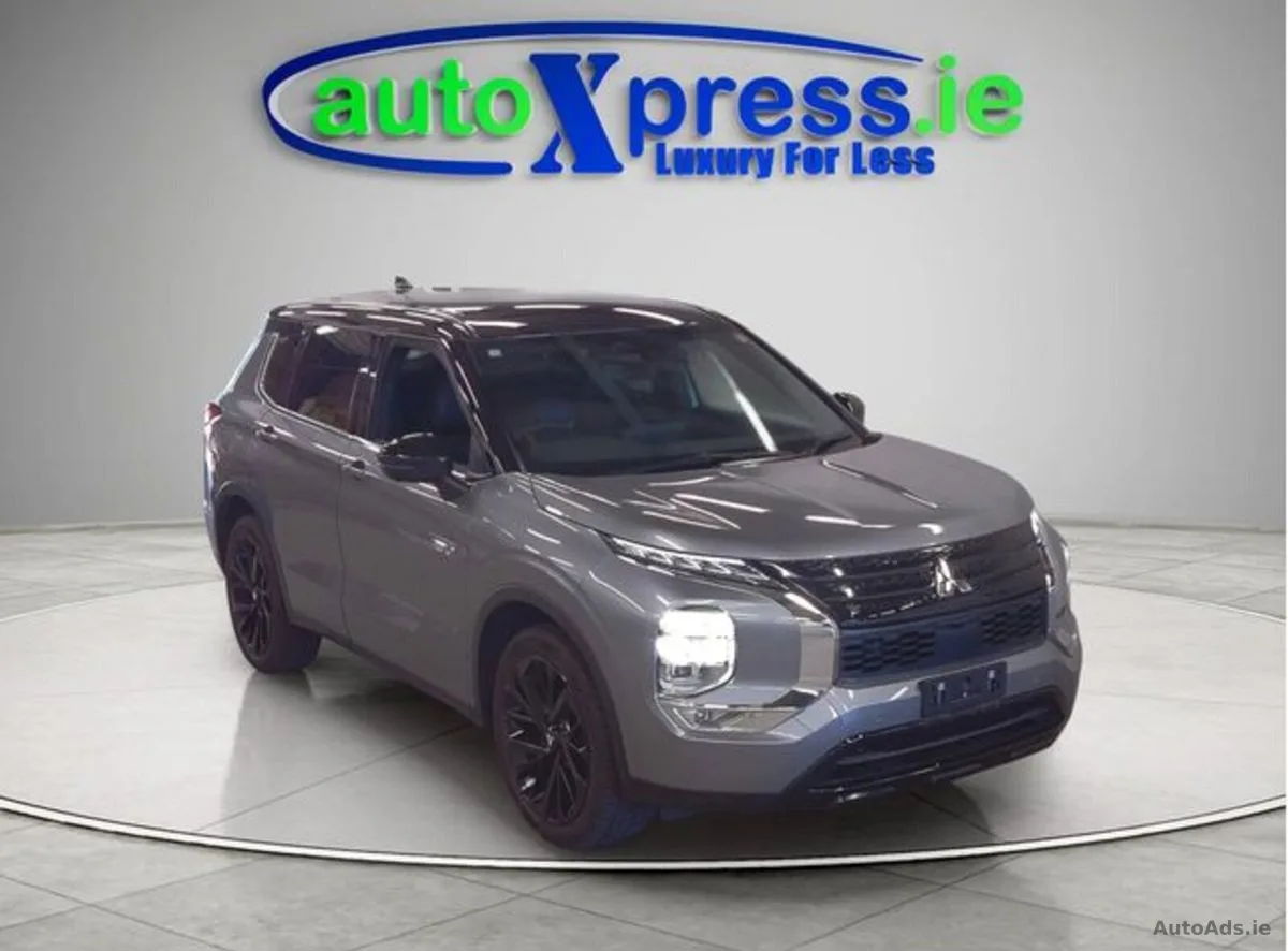2023 Mitsubishi Outlander – photo 9