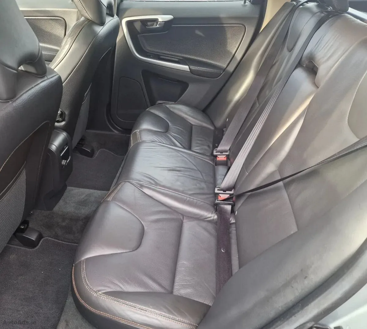 2010 Volvo XC60 – photo 10