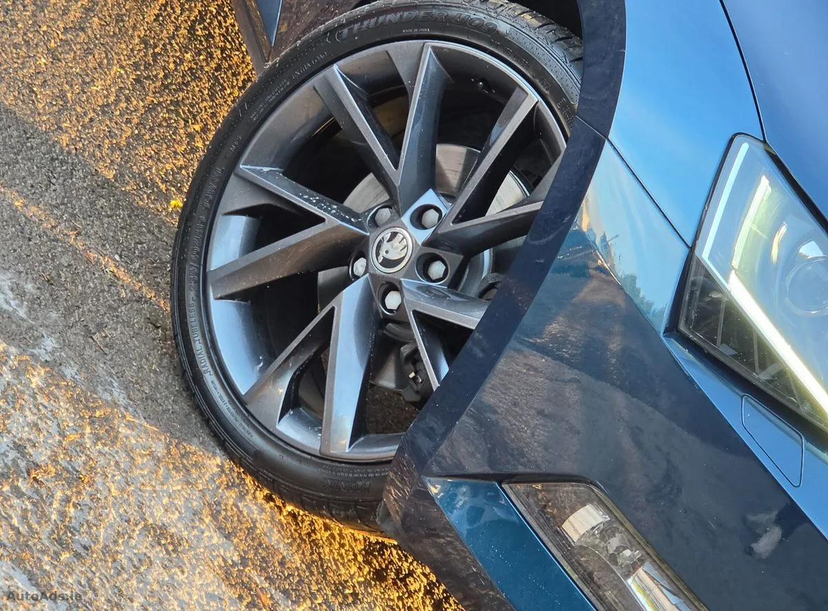 2018 Skoda Superb – photo 8