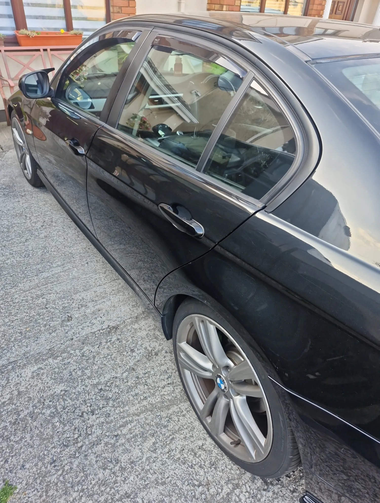 2010 BMW 3 Series – photo 4