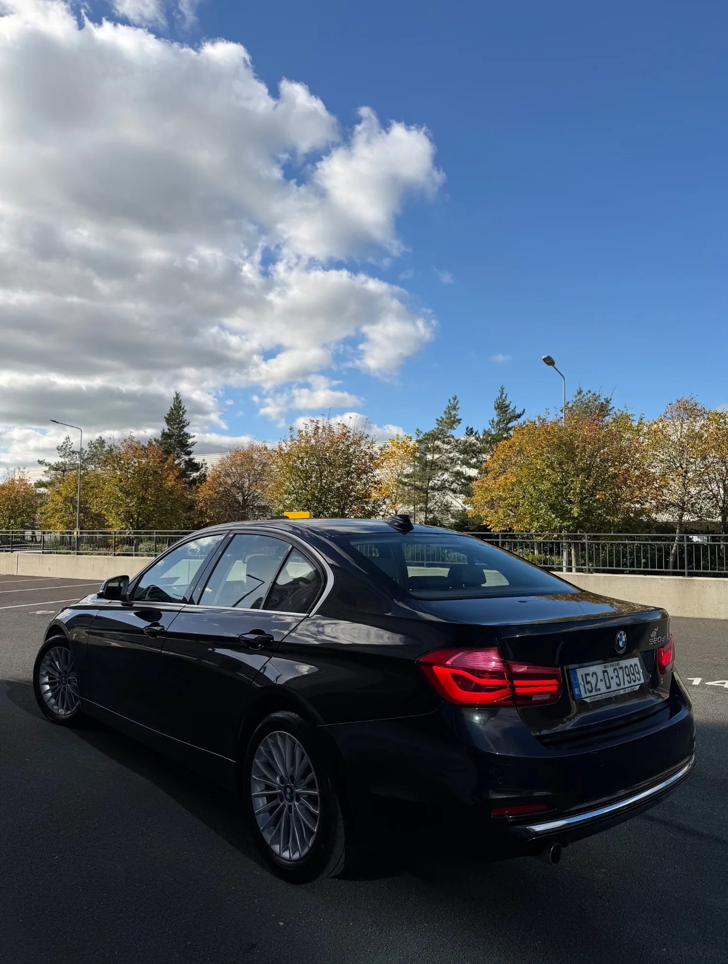 2015 BMW 3 Series – photo 3