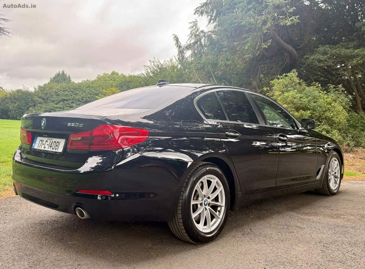 2017 BMW 5-Series – photo 6