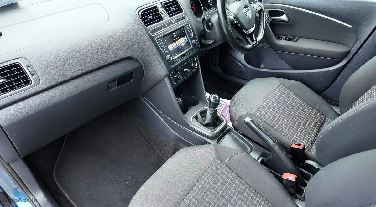 2014 Volkswagen Polo – photo 13
