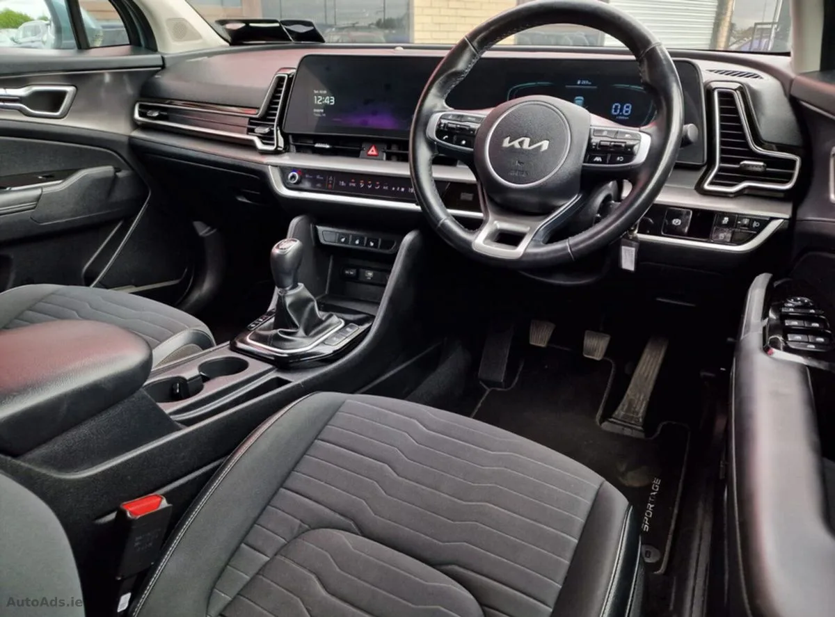 2022 Kia Sportage – photo 3