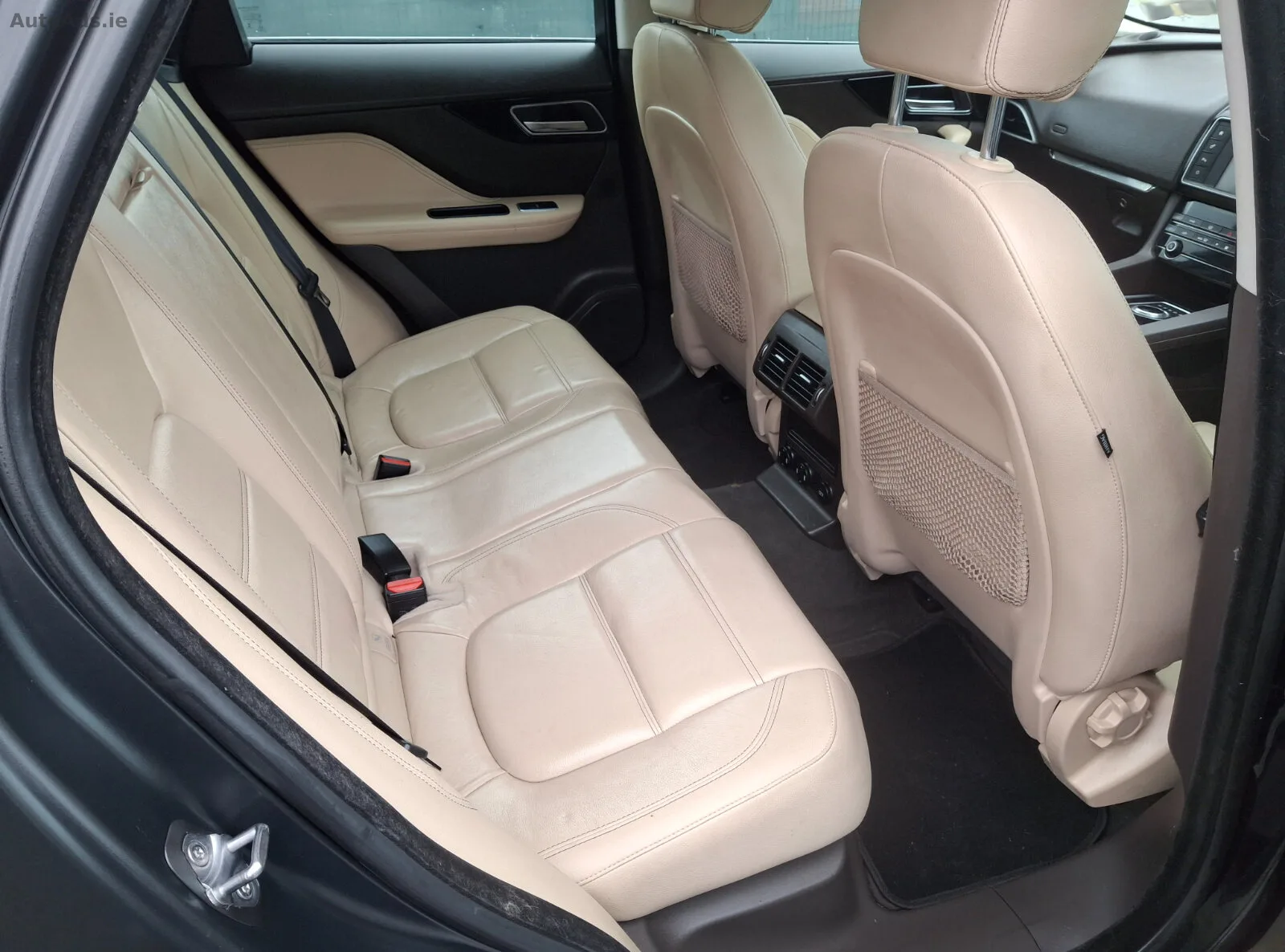 2017 Jaguar F-Pace – photo 14