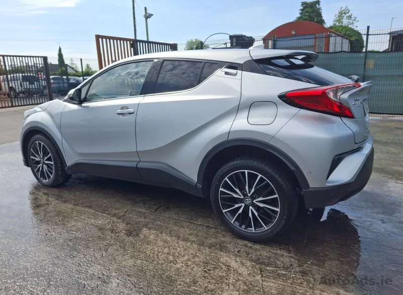 2018 Toyota C-Hr – photo 4