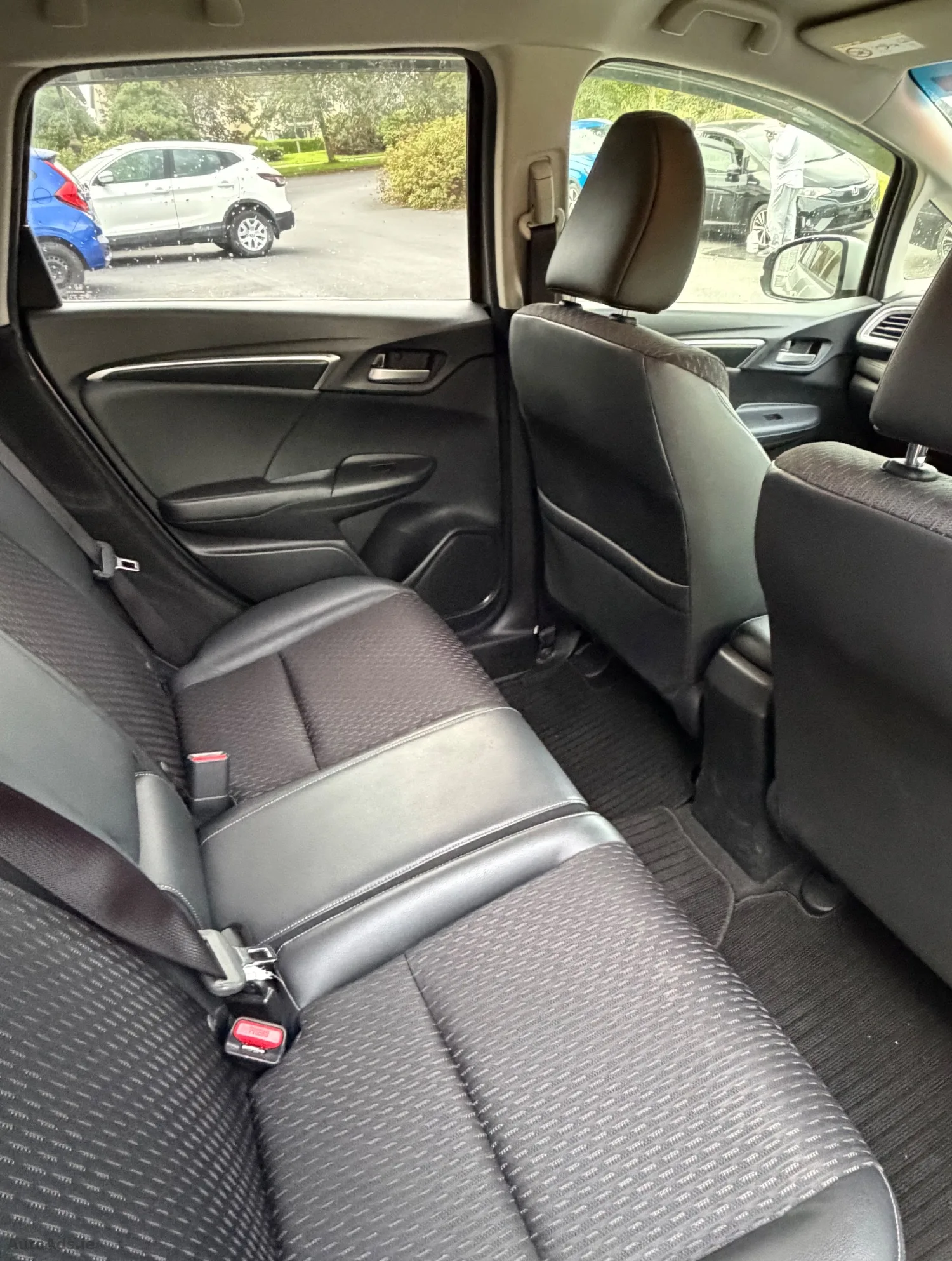 2015 Honda Fit – photo 8