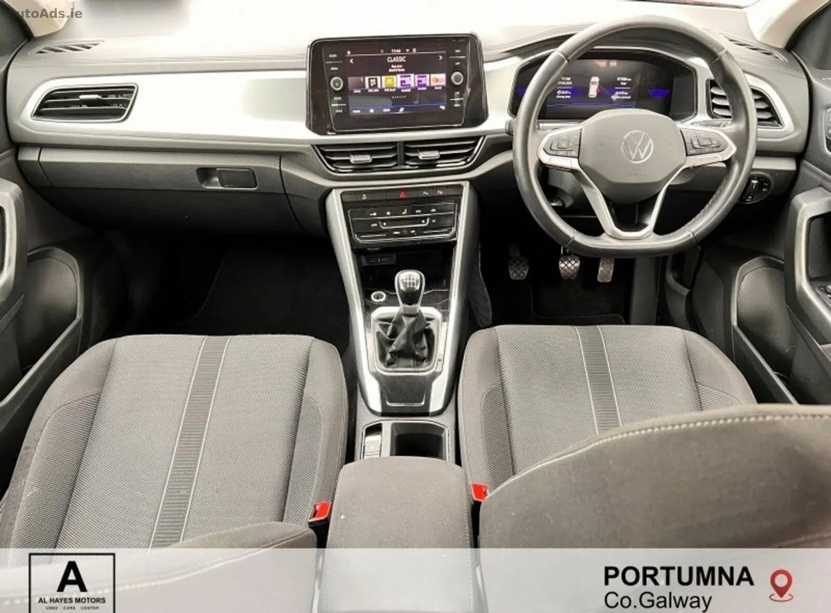2023 Volkswagen T-Roc – photo 2