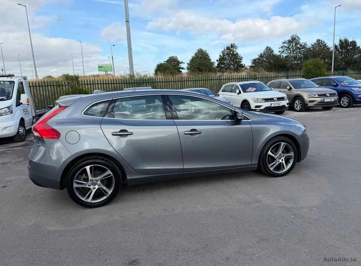 2015 Volvo V40 – photo 9
