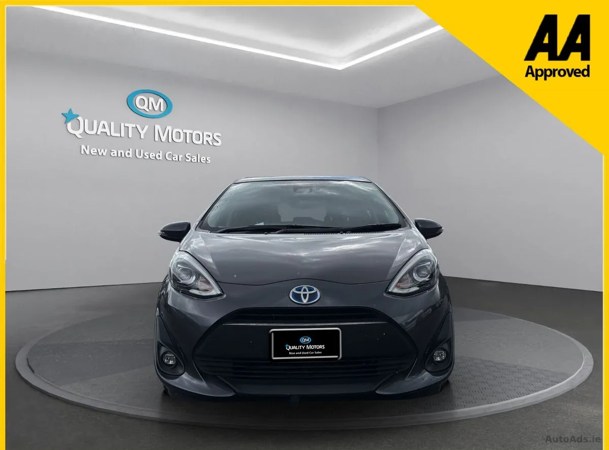 2019 Toyota Aqua – photo 2