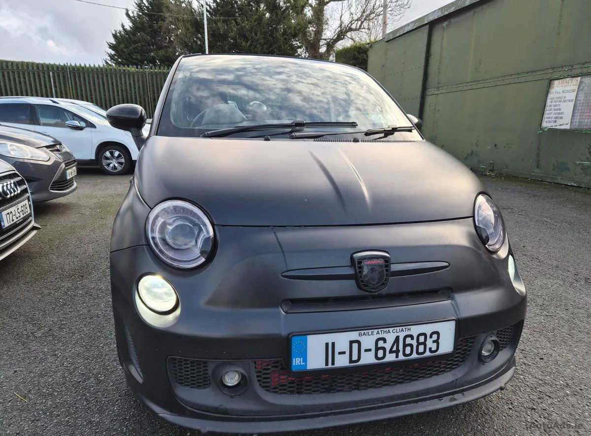 2011 Abarth 500 – photo 2