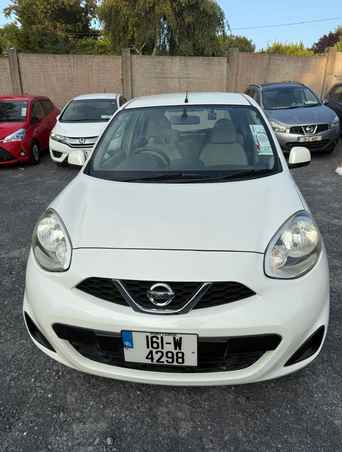 2016 Nissan March