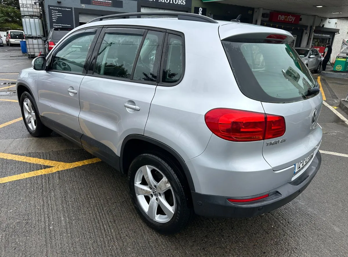 2012 Volkswagen Tiguan – photo 3