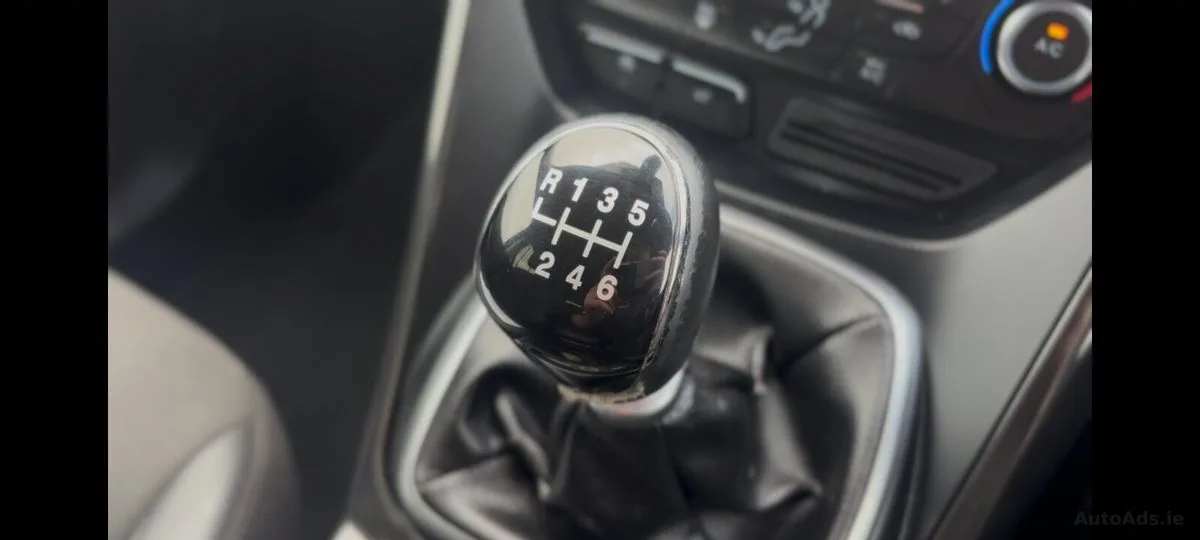 2019 Ford Kuga – photo 14