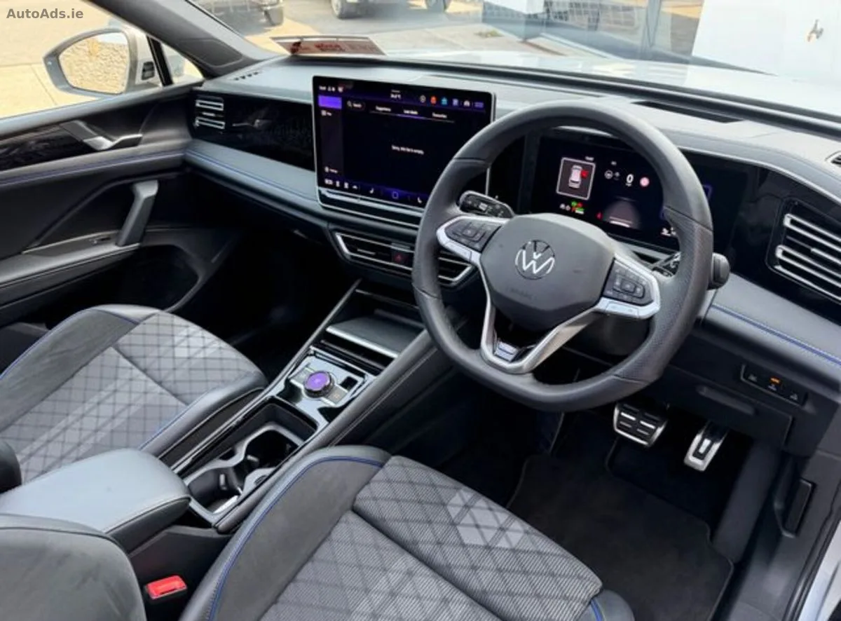 2025 Volkswagen Tiguan – photo 11