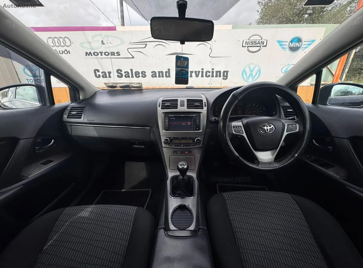 2011 Toyota Avensis – photo 13