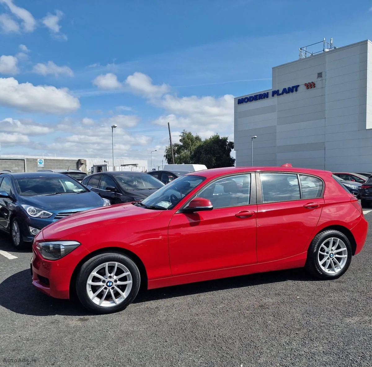 2015 BMW 1-Series – photo 2